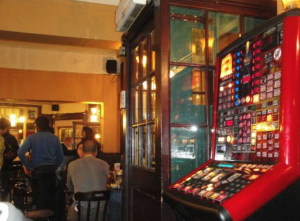 Nearly 90 Percent Of UK English Pubs Allow Underage Gambling UKGC Claims